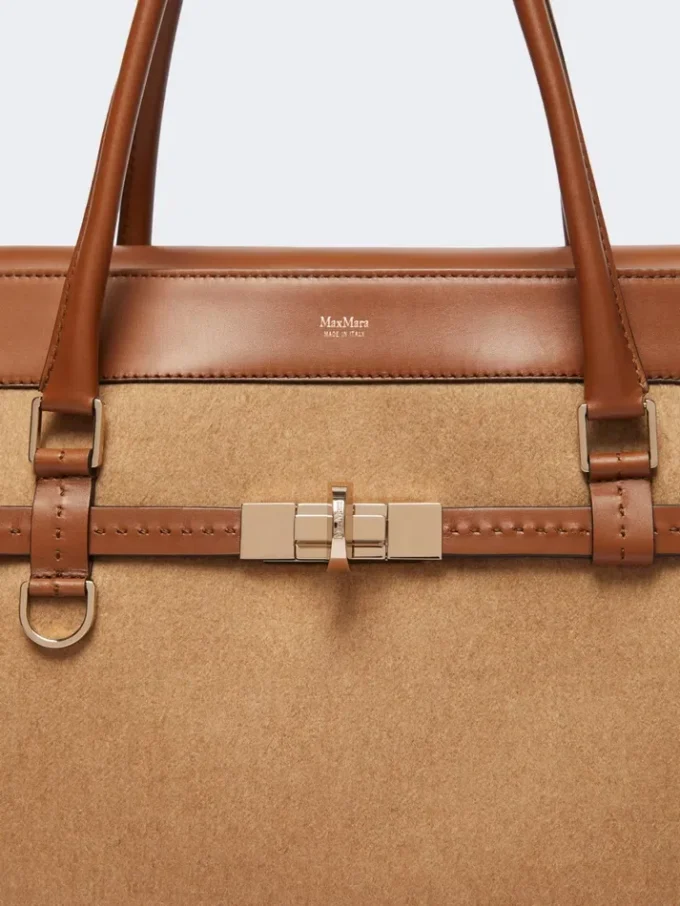 Camel and leather handbag, camel Camel and leather handbag, camel