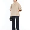 Cape in alpaca and wool teddy fabric, beige