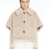 Cape in alpaca and wool teddy fabric, beige