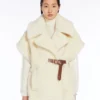 Cape in alpaca and wool teddy fabric, optical white