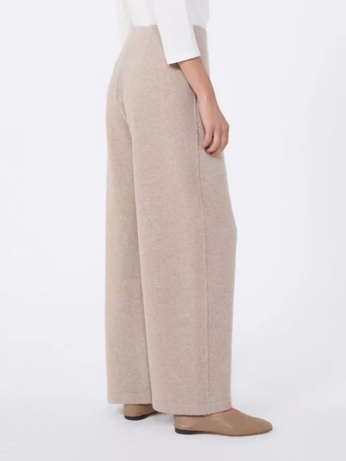 Cashmere and wool fleece trousers, beige Cashmere and wool fleece trousers, beige