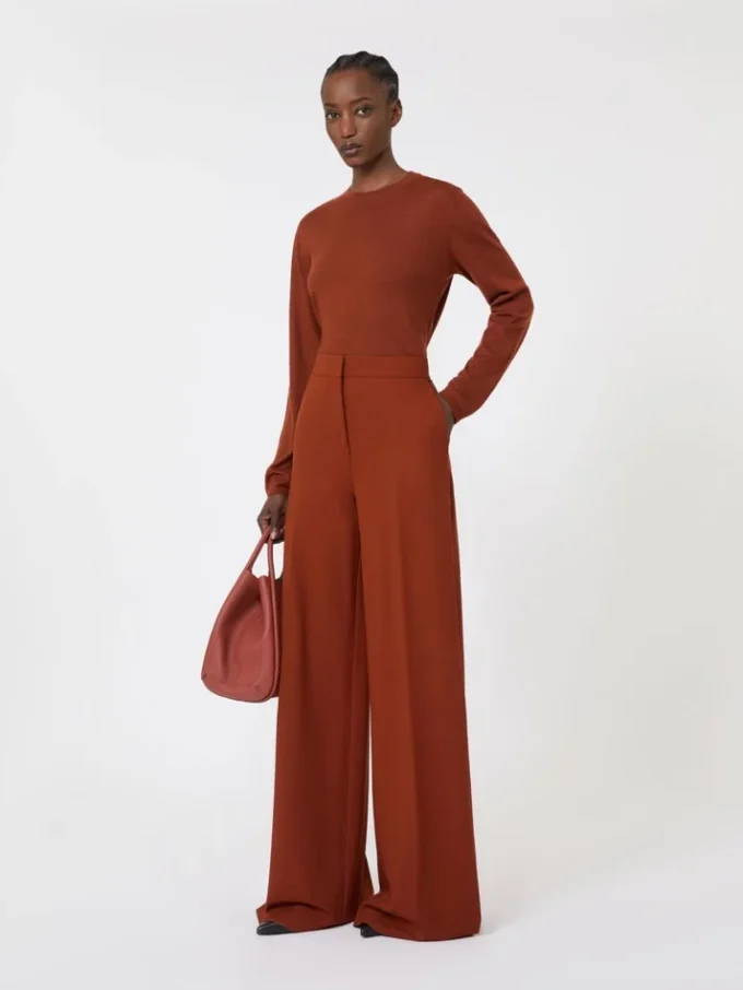 Cashmere yarn sweater, terra cotta