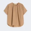 Cotton poplin crew-neck shirt, tobacco Cotton poplin crew-neck shirt, tobacco