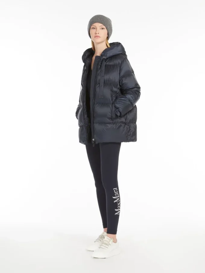 Down jacket in water-repellent canvas, midnightblue