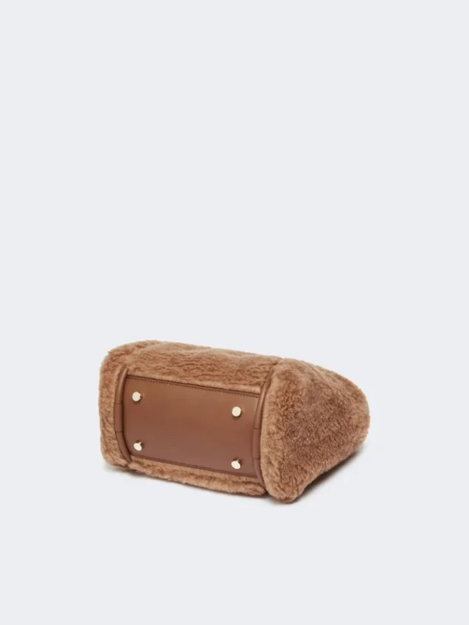 Extra-small teddy-fabric marine bag, camel