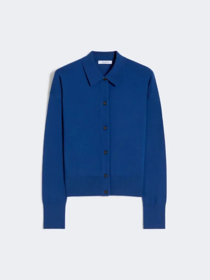 Feminine wool cardigan, china blue Feminine wool cardigan, china blue