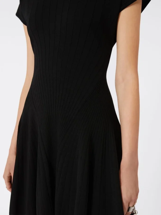 Knit dress, fitted at the waist, black Knit dress, fitted at the waist, black