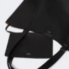 Leather archetipo handbag, black