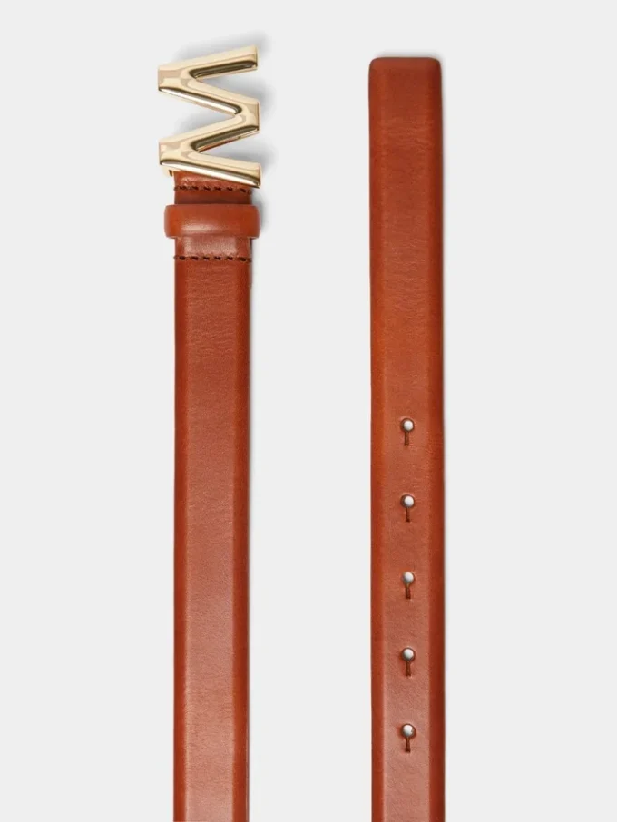Leather belt with logo buckle, tobacco Leather belt with logo buckle, tobacco