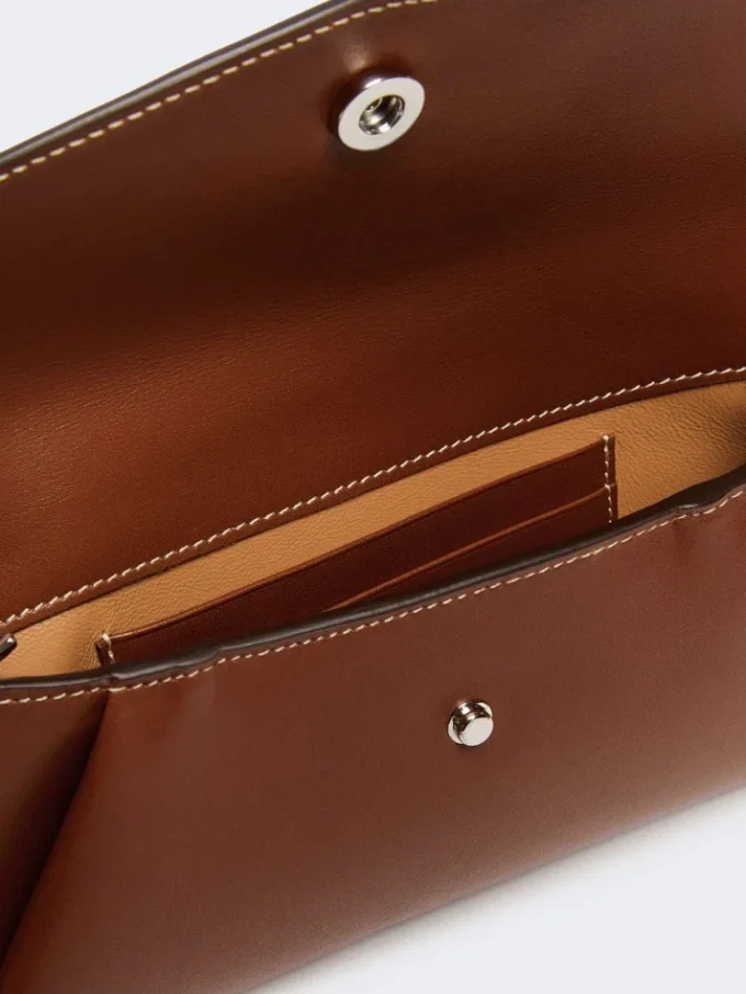 Leather envelope wallet, amber brown Leather envelope wallet, amber brown