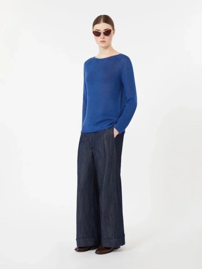 Linen yarn basic sweater, cornflower blue