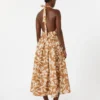 Long dress in printed poplin, caramel Long dress in printed poplin, caramel