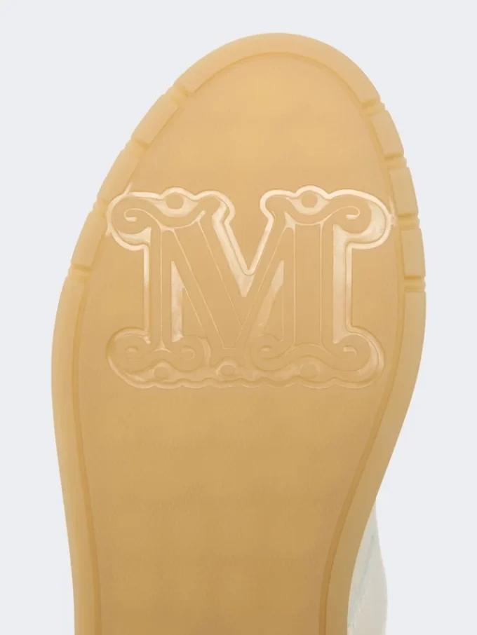 Low-top trainers in tumbled leather, white Low-top trainers in tumbled leather, white