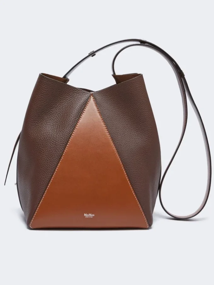 Medium bucket bag, cocoa Medium bucket bag, cocoa