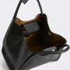Medium leather marine bag, black Medium leather marine bag, black