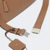 Medium leather shoulder bag, brown Medium leather shoulder bag, brown