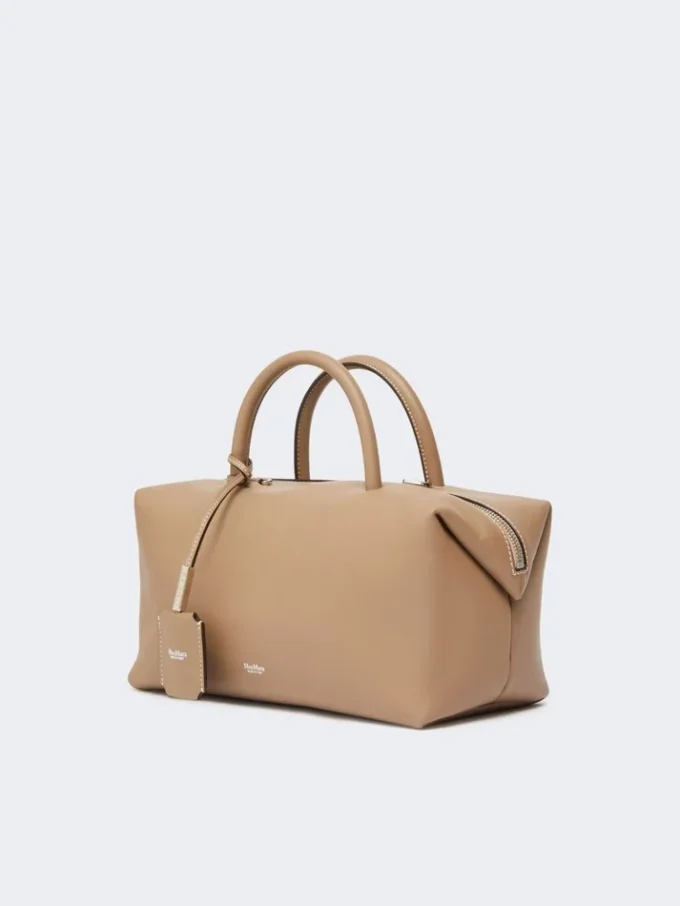 Medium natural leather bowler bag, mud Medium natural leather bowler bag, mud
