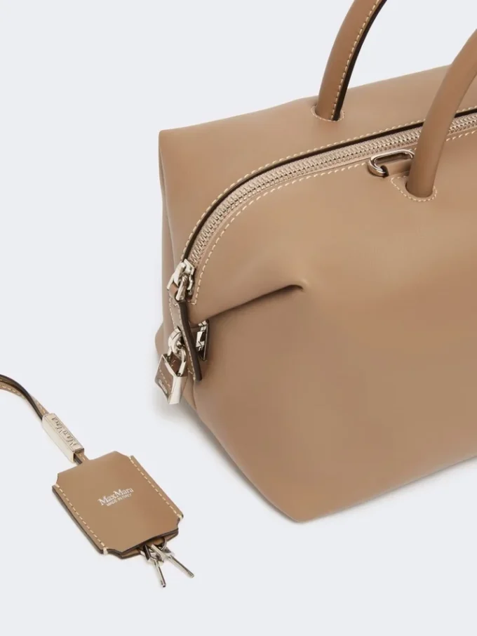 Medium natural leather bowler bag, mud Medium natural leather bowler bag, mud