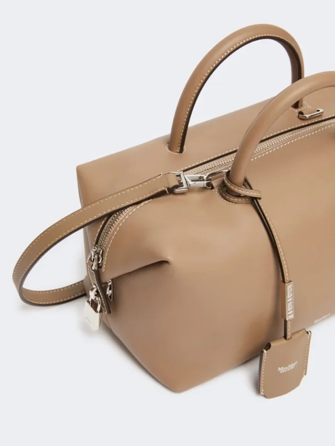 Medium natural leather bowler bag, mud Medium natural leather bowler bag, mud