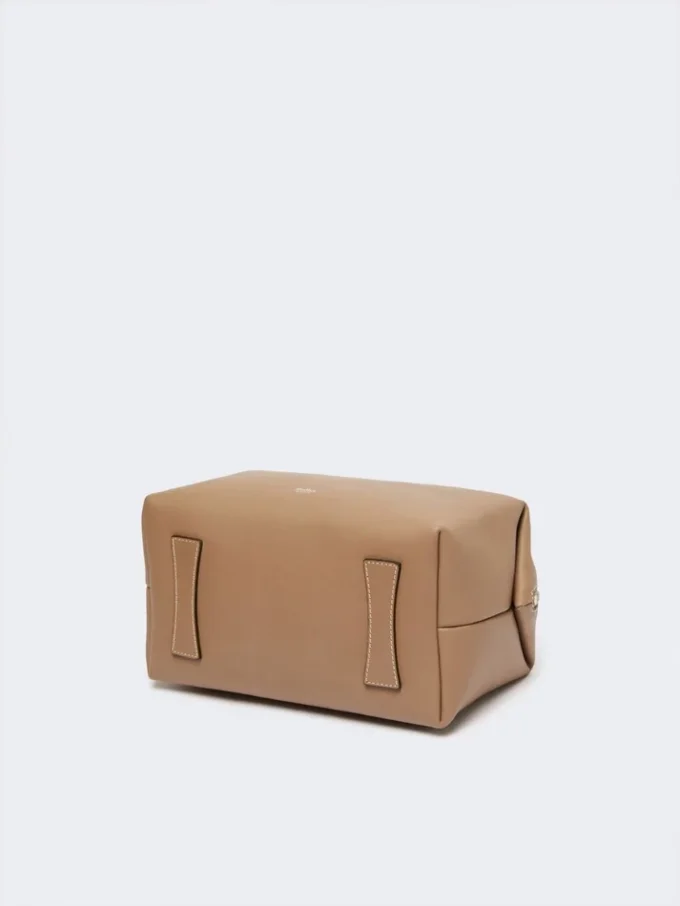 Medium natural leather bowler bag, mud Medium natural leather bowler bag, mud
