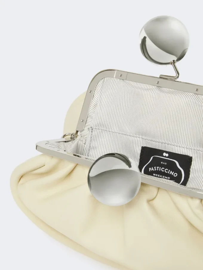 Medium pasticcino bag in glossy nappa leather, ivory Medium pasticcino bag in glossy nappa leather, ivory