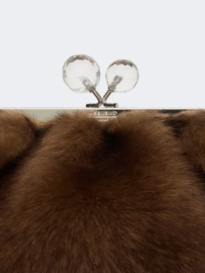 Medium sheepskin pasticcino bag, caramel Medium sheepskin pasticcino bag, caramel