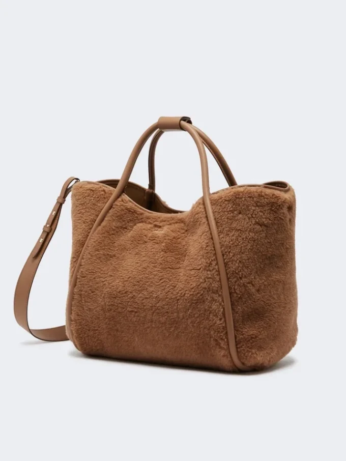Medium teddy fabric marine bag, camel Medium teddy fabric marine bag, camel