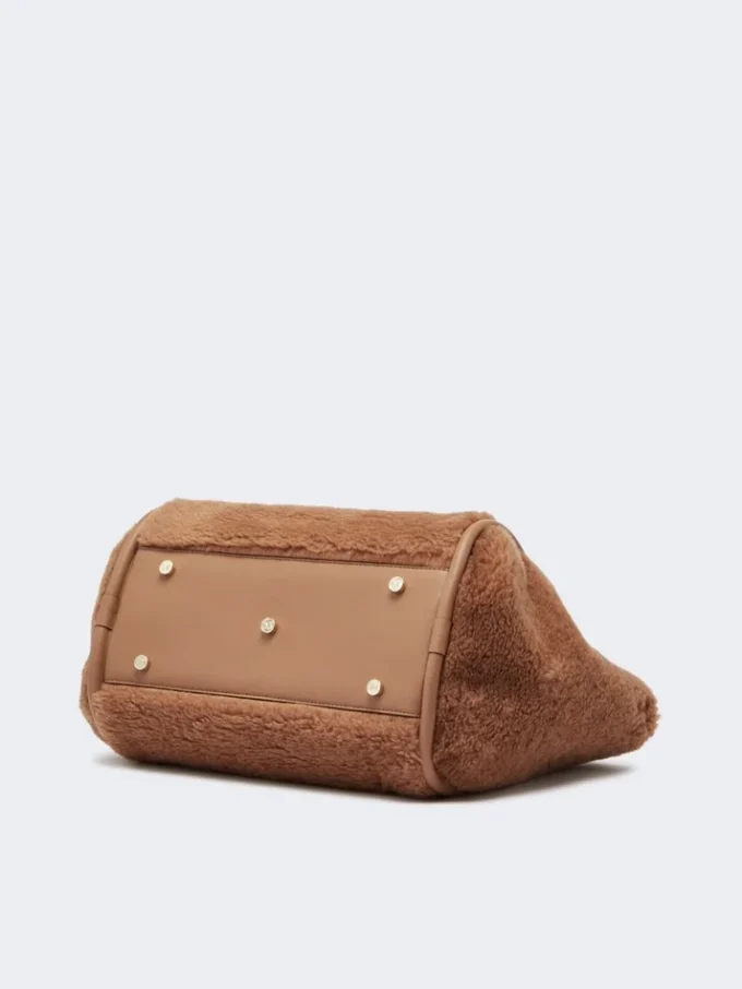 Medium teddy fabric marine bag, camel Medium teddy fabric marine bag, camel