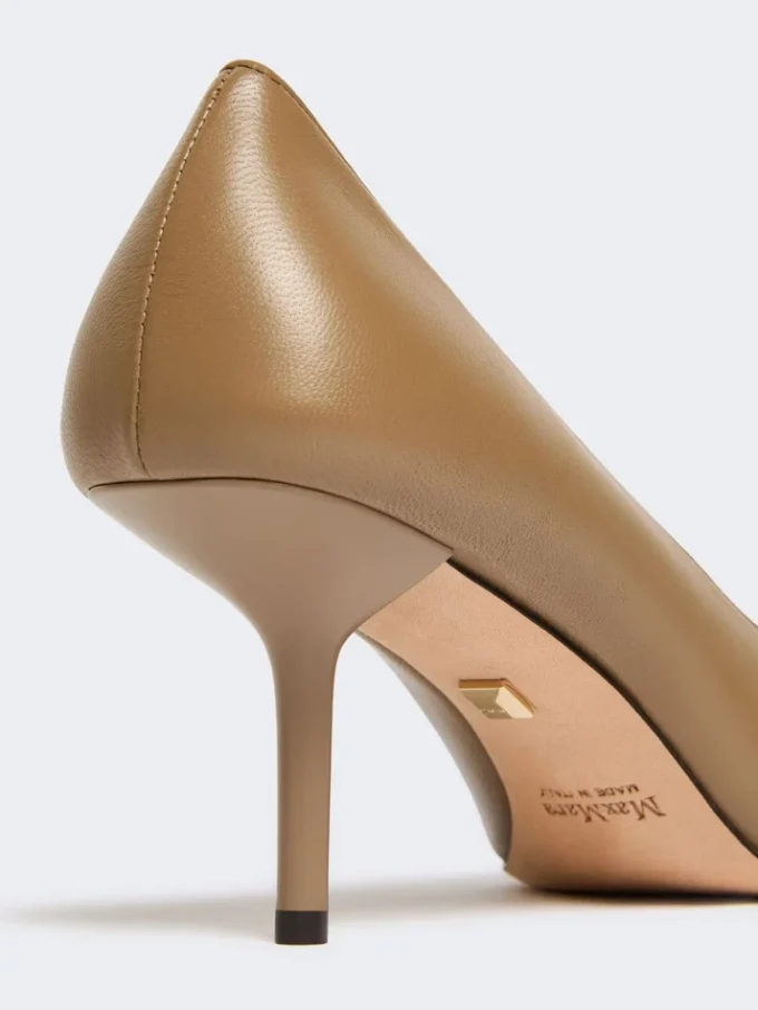 Nappa leather court shoes, mud