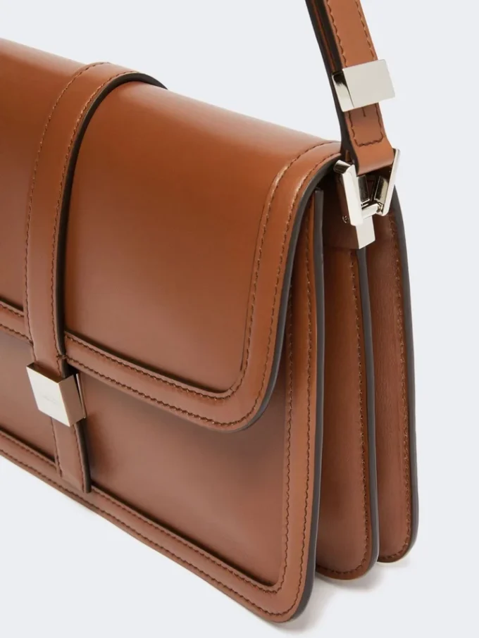 Natural leather handbag, tobacco Natural leather handbag, tobacco