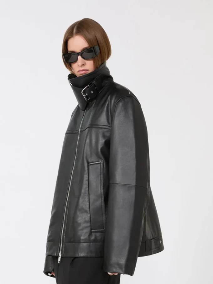 Oversized leather heavy jacket, black
