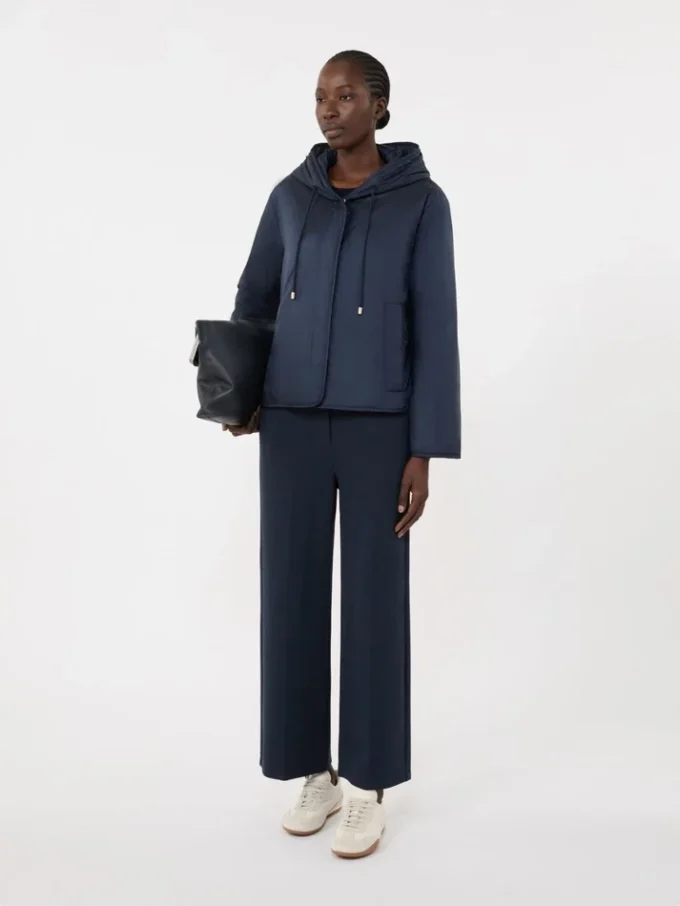 Padded, hooded jacket in water-repellent canvas, navy Padded, hooded jacket in water-repellent canvas, navy