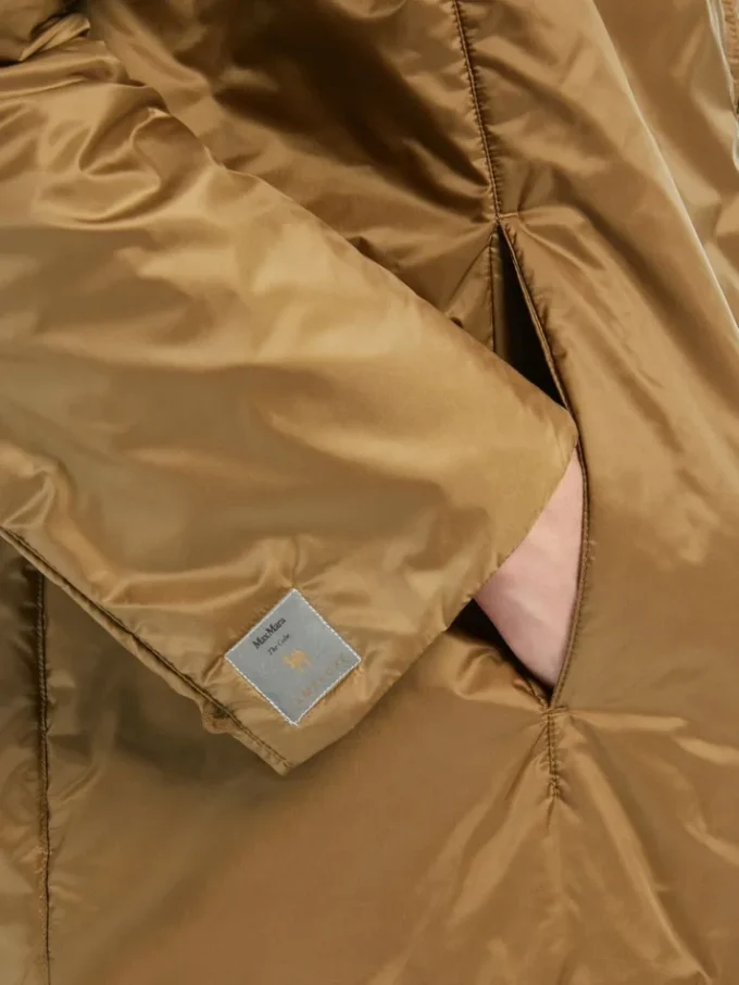 Padded water-repellent hooded jacket, caramel Padded water-repellent hooded jacket, caramel