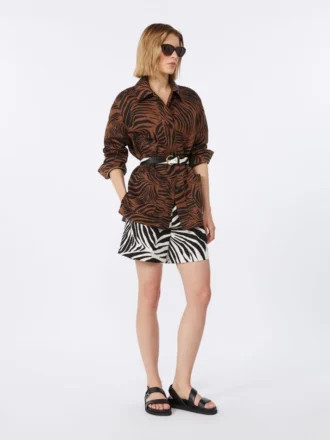 Printed cotton and linen shorts, black