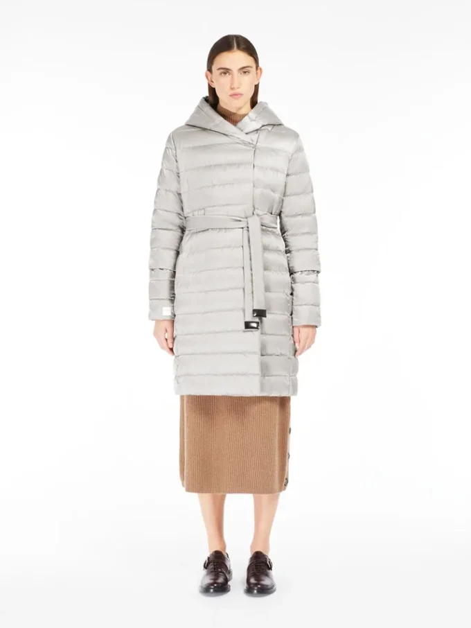Reversible down jacket in water-repellent satin, ivory
