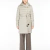 Reversible down jacket in water-repellent satin, light