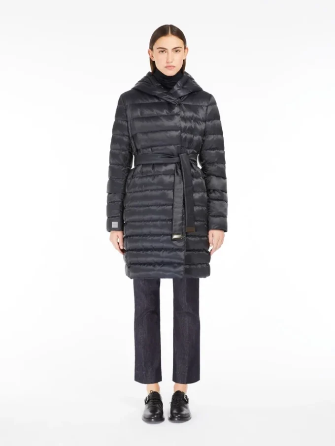 Reversible down jacket in water-repellent satin, midnightblue Reversible down jacket in water-repellent satin, midnightblue
