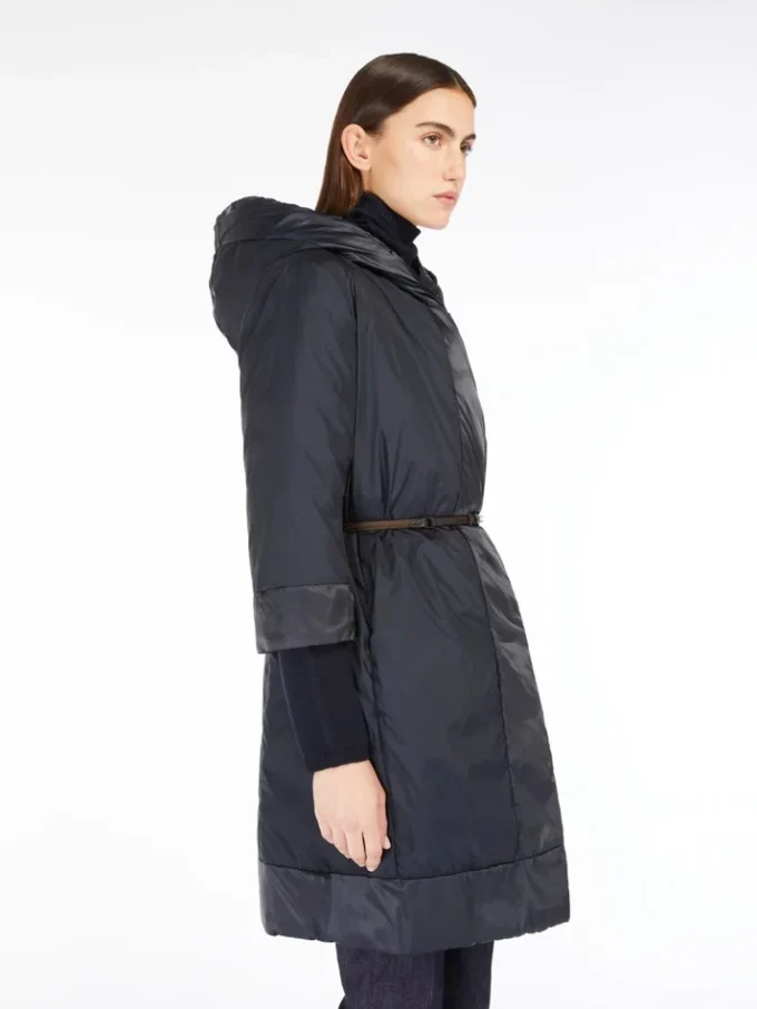 Reversible down jacket in water-repellent satin, midnightblue Reversible down jacket in water-repellent satin, midnightblue