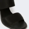 Sandals in calfskin and elasticated webbing, black