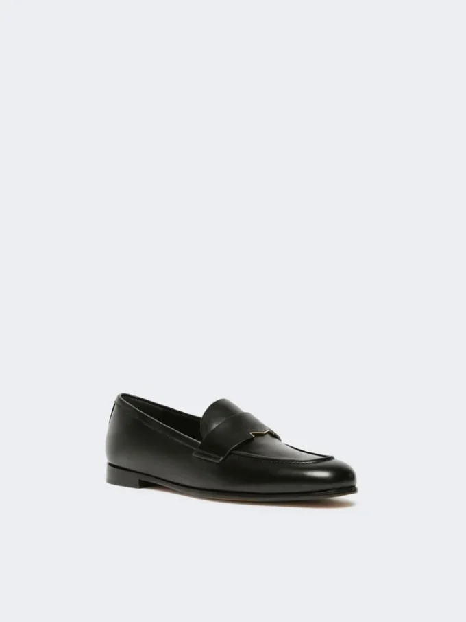 Semi-glossy leather moccasins, black Semi-glossy leather moccasins, black
