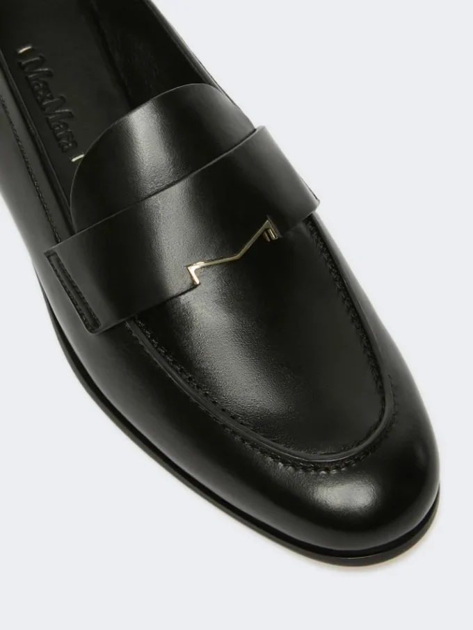 Semi-glossy leather moccasins, black Semi-glossy leather moccasins, black