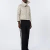 Short water-repellent canvas padded jacket, sand Short water-repellent canvas padded jacket, sand