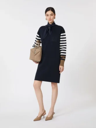 Short wool dress, ultramarine