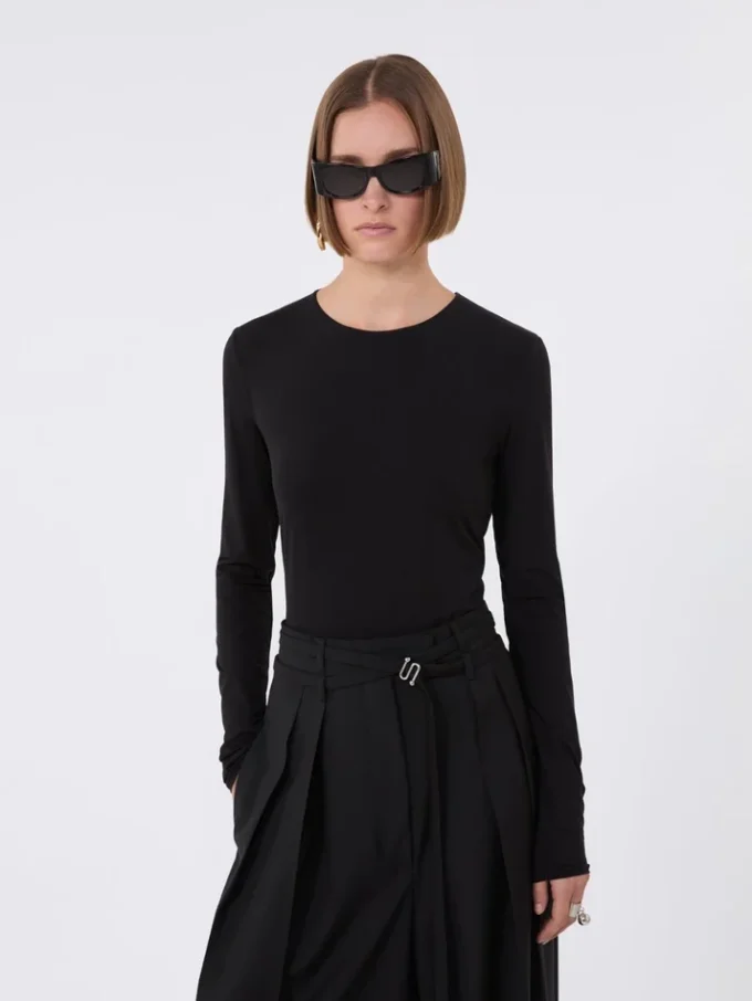 Skin-tight jersey t-shirt, black