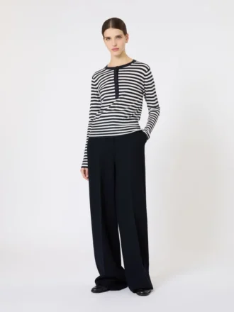 Slim-fit cashmere sweater, ivory