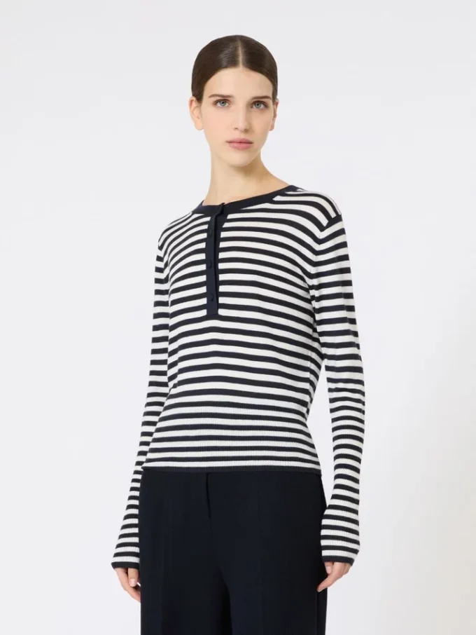 Slim-fit cashmere sweater, ivory