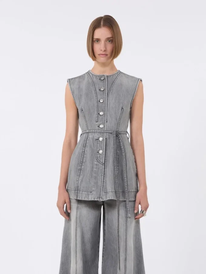 Slim-fit sleeveless denim top, black