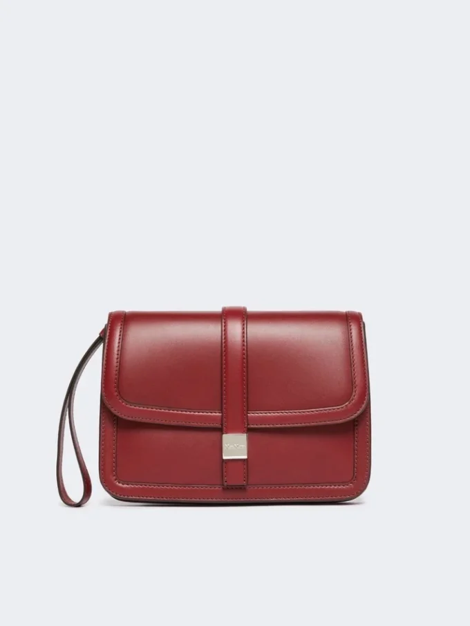 Smooth leather clutch, bordeaux Smooth leather clutch, bordeaux