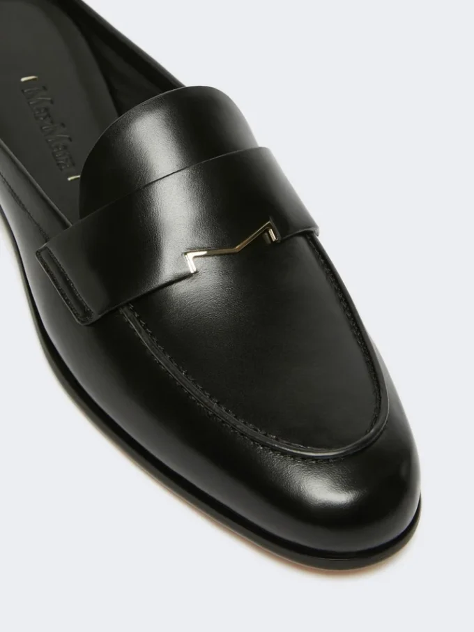 Smooth leather mule moccasins, black Smooth leather mule moccasins, black