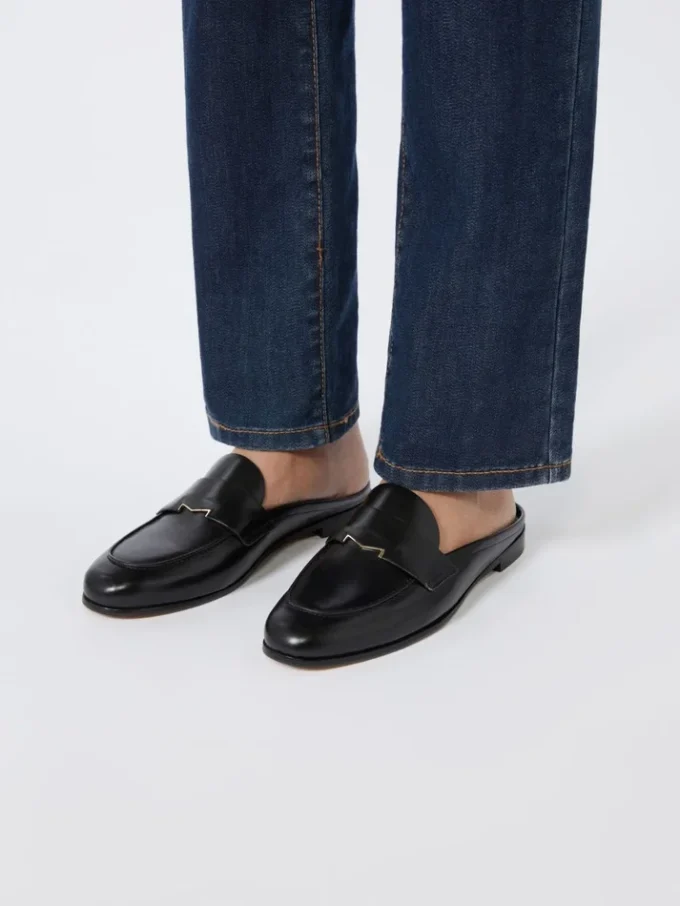 Smooth leather mule moccasins, black Smooth leather mule moccasins, black